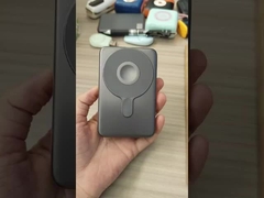 Yaratıcı standı olan 3'te 1 manyetik güç bankası