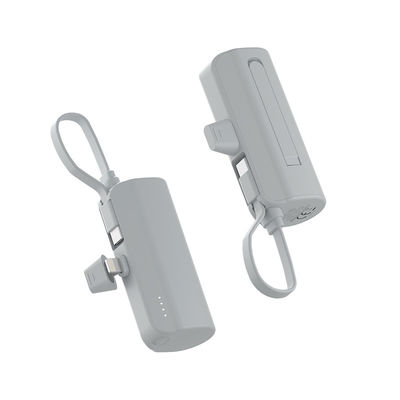 İyi bir fiyat. Lityum Polimer Kuyruk Plug Power Bank 4500mAh Şarjla 5V/2.1A Çıkış çevrimiçi